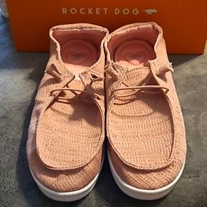 Rocket Dog Slip on Shoes Nwt